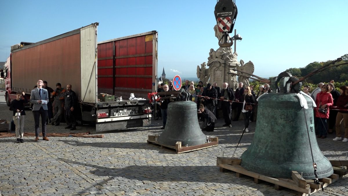 Do Kutné Hory se vrátily několikatunové svatobarborské zvony, opravovaly se po pěti stech letech